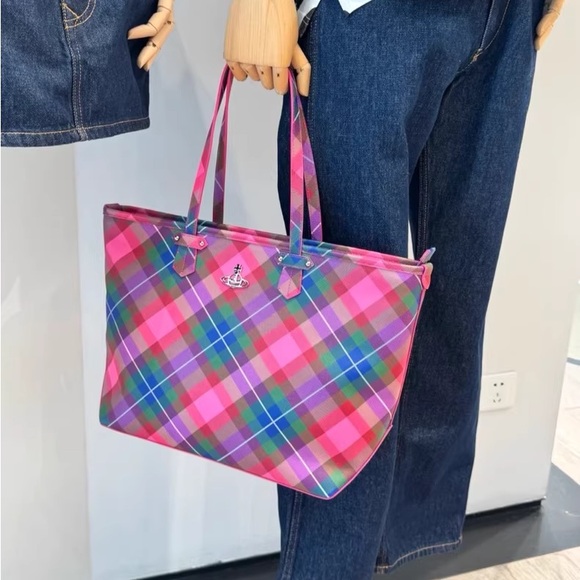 Vivienne Westwood Vibrant Plaid Tote - Picture 4 of 9
